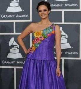 52 edició Premios Grammy, El grupo español La quinta estación se lleva un Premio Grammy
