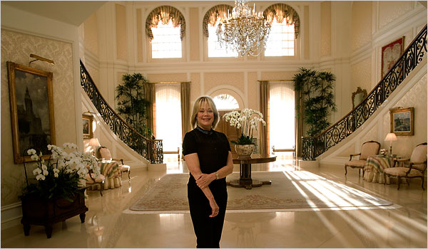 Candy Spelling vende the manor
