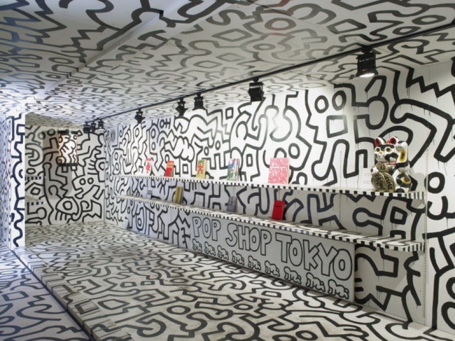 Lio Malca presenta la exposición de Keith Haring en la Nave Salinas de Ibiza
