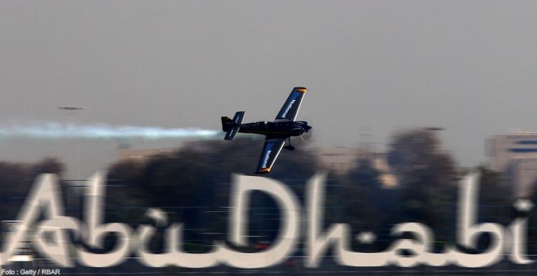 Alejandro MacLean, Piloto Red Bull Air Race