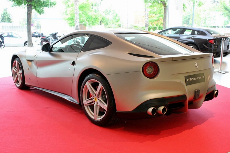 Ferrari F12 Berlinetta - Fotos: Luxurynews