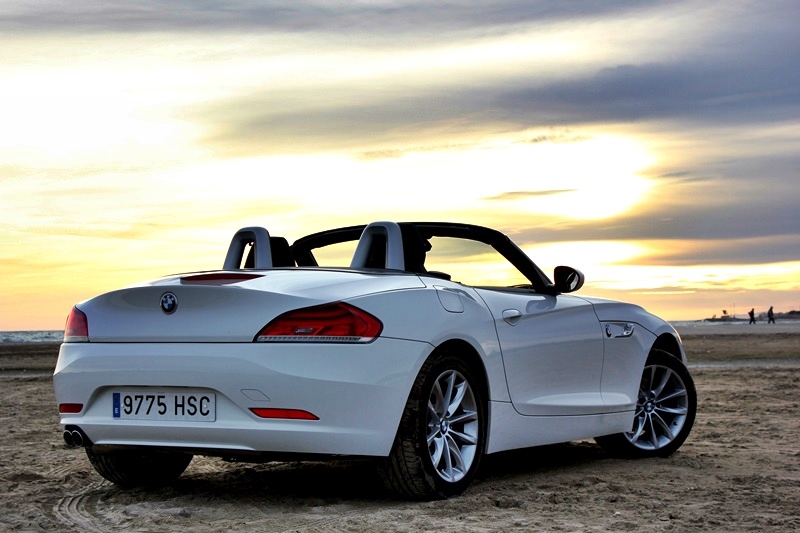 BMW Z4 sDrive 2.0i - fotografia: www.luxury360.es