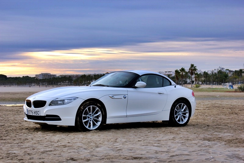 BMW Z4 sDrive 2.0i - fotografia: www.luxury360.es