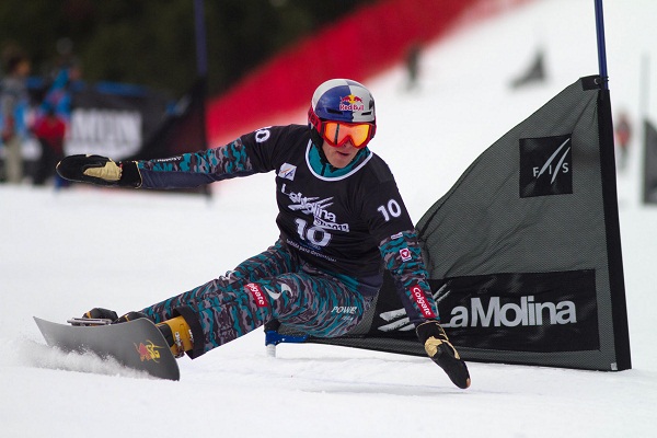 fotos de la prueba de PGS de los Mundiales Snowboard La Molina 2011. Crédito: Oriol Molas – La Molina.