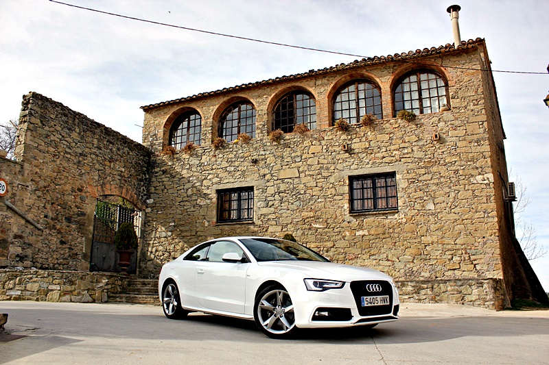 Audi A5 3.0 TDI Multitronic S-Line - fotografia: www.luxury360.es