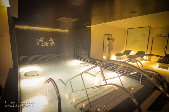 Barco Regal Princess - lotus spa - Fotografia: www.luxury360.es