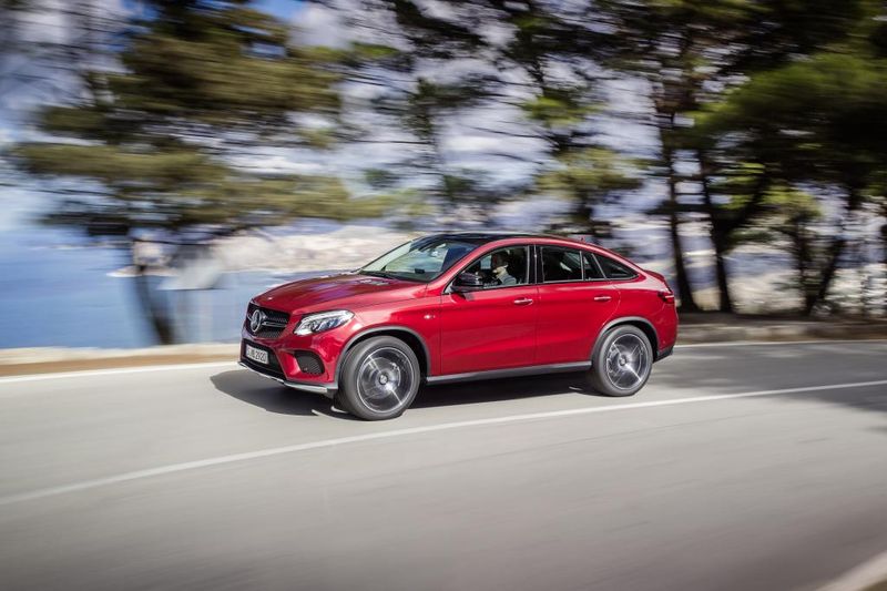 Mercedes-Benz GLE 450 AMG - interior