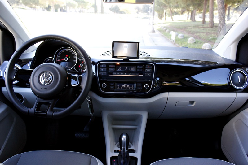 Volkswagen e-up - fotografia: www.luxury360.es