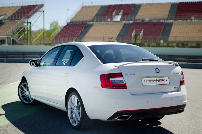 Skoda Octavia RS 2.0 TDI 184 CV DSG - Fotografia: www.luxury360.es