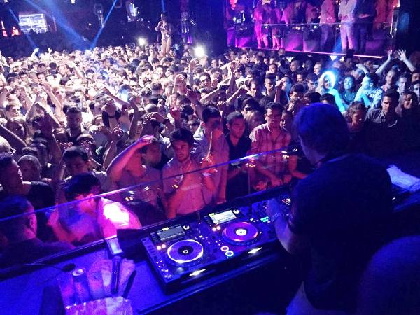 Sebastian Ingrosso en el WEDJ'S 2015 Opium Barcelona