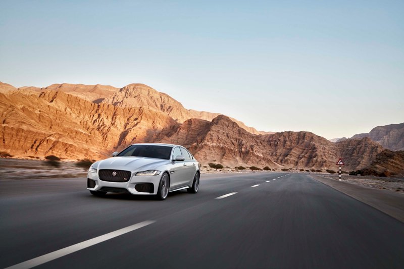 Jaguar XF