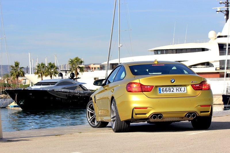 BMW M4 - Foto: www.luxury360.es