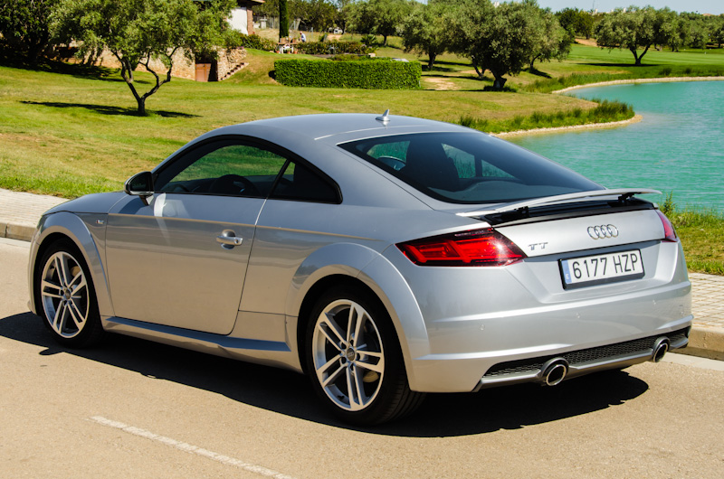 Foto audi tt 2.0 tdi - www.luxurynewsmagazine.com