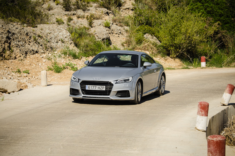 Foto audi tt 2.0 tdi - www.luxurynewsmagazine.com