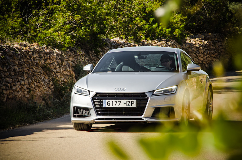 Foto audi tt 2.0 tdi - www.luxurynewsmagazine.com