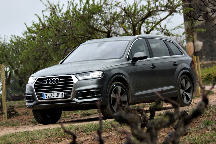 Audi Q7 3.0 TDI 272cv quattro - foto: www.luxurynewsmagazine.com