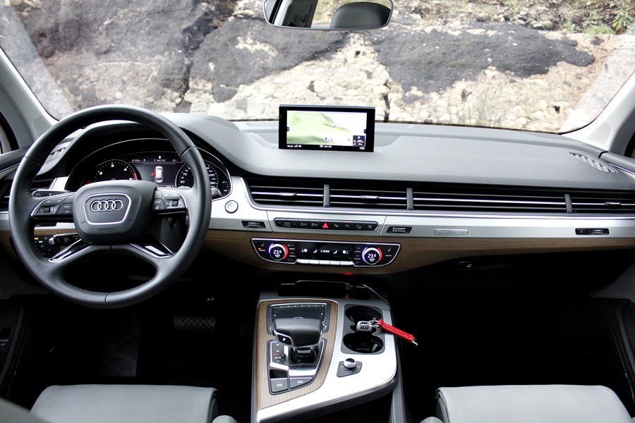 Audi Q7 3.0 TDI 272cv quattro - foto: www.luxurynewsmagazine.com