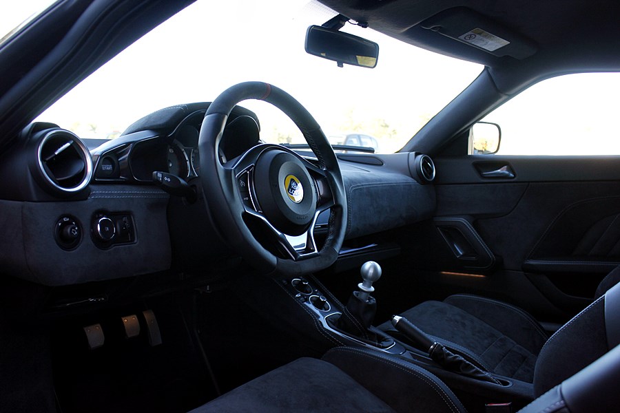 Lotus Evora 400 - foto_www.luxurynewsmagazine.com