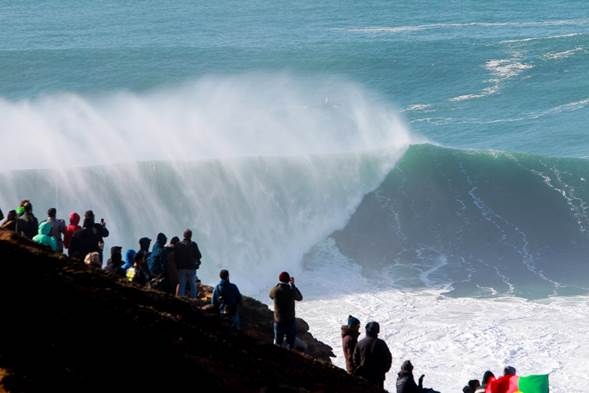 Big Wave Tour: El primer surf challenge de Nazaré