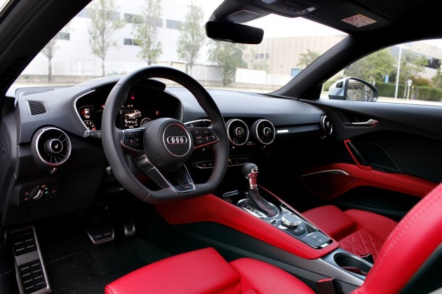 Audi TTS 2.0 TFSI quattro S-tronic