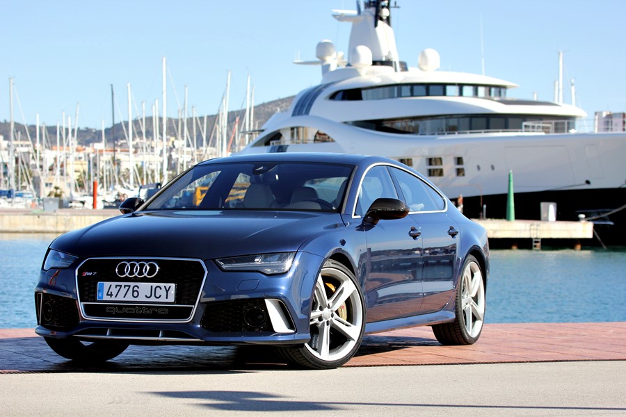 Audi RS7 Sportback - Foto: www.luxurynewsmagazine.com