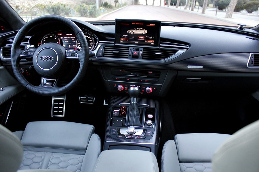 Audi RS7 Sportback - Foto: www.luxurynewsmagazine.com