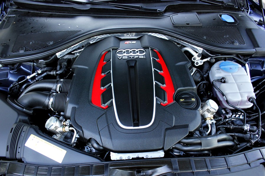 Audi RS7 Sportback - Foto: www.luxurynewsmagazine.com