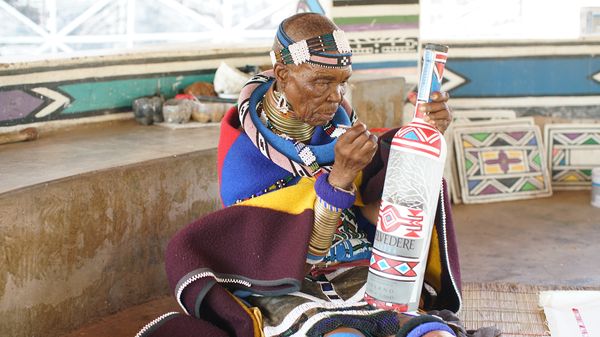 Esther Mahlangu