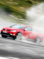 Volkswagen Golf Alltrack 2.0 TDI 184 CV - Foto: www.luxurynewsmagazine.com