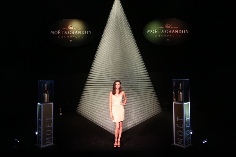 Moët & Chandon pirámide de copas más alta del mundo