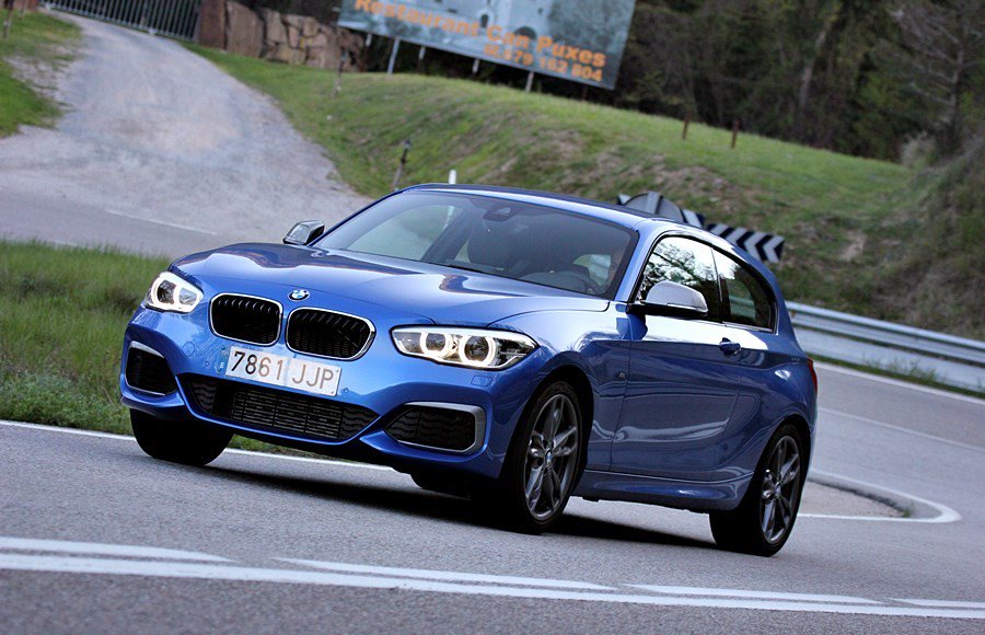 BMW M135i - foto: luxurynewsmagazine.com