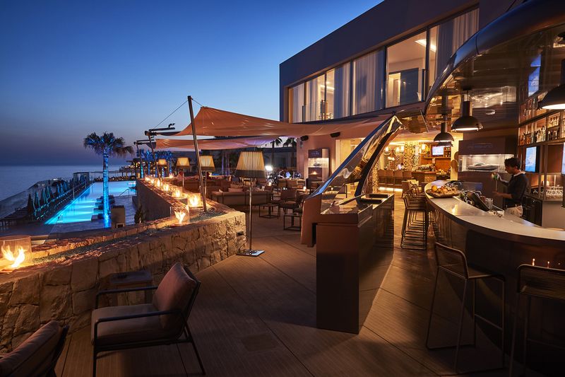 Pershing Yacht Terrace 7Pines Ibiza