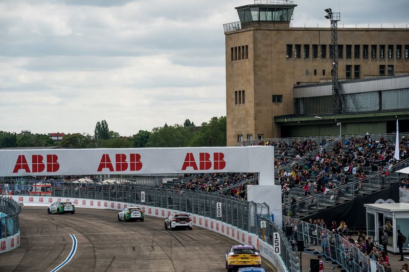 JAGUAR I-PACE eTROPHY