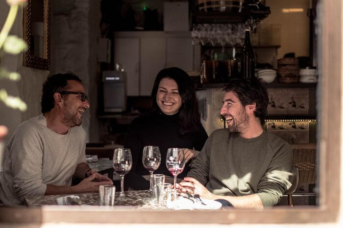 Andrés Gaspar, Jordi Limón, y Victoria Yashukova - Restaurante Somorrostro