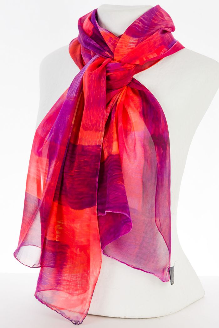 Pañuelos de seda, tendencias en colores primavera-verano Pañuelos de seda, tendencias en colores primavera-verano