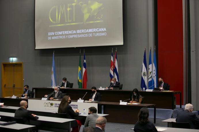 La cita anual más importante para los profesionales del turismo mundial - FITUR La cita anual más importante para los profesionales del turismo mundial - FITUR