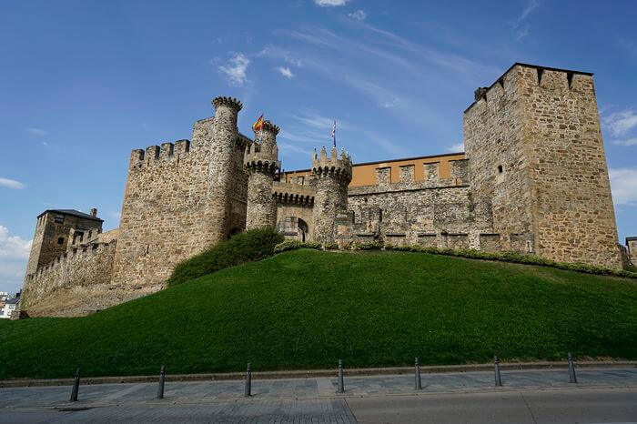 PONFERRADA-CASTILLO TEMPLARIO PONFERRADA-CASTILLO TEMPLARIO