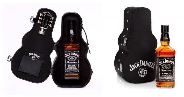 Jack Daniel’s Pack Guitar