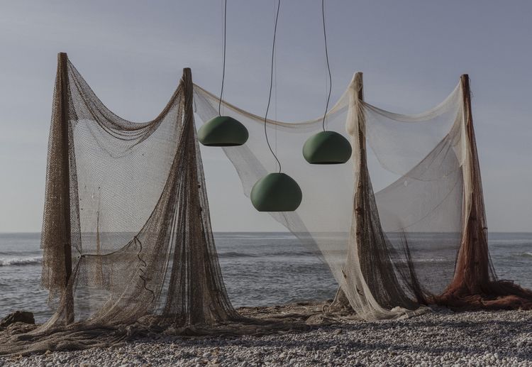 Luminarias de Hector Serrano para Faro Barcelona