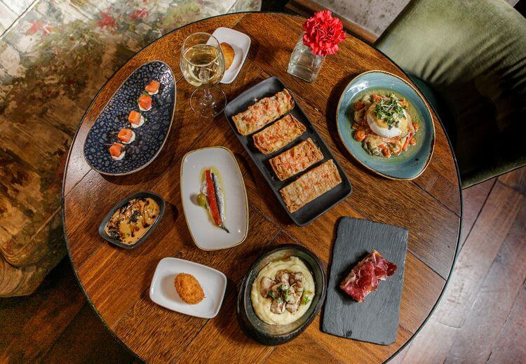 Cachitos Diagonal platos gourmet Cachitos Diagonal platos gourmet