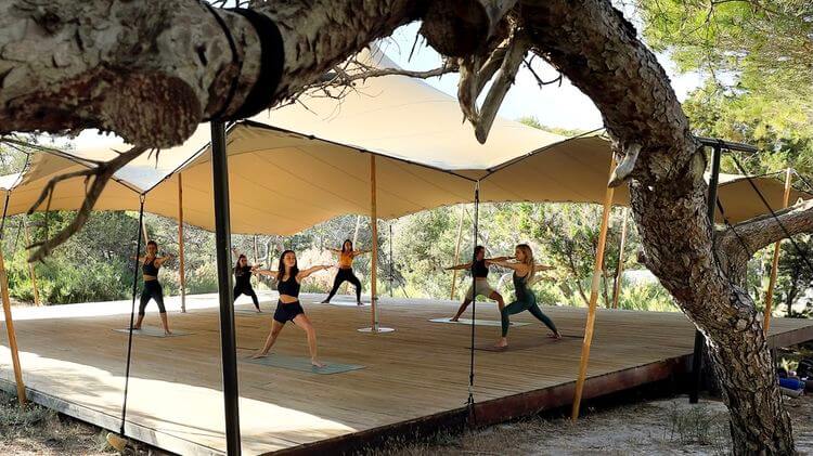 Retiro de yoga en el Blanco Hotel Formentera Retiro de yoga en el Blanco Hotel Formentera