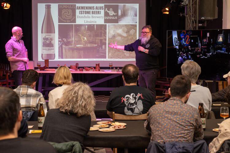 FRMNT David Bea Castaño FRMNT David Bea Castaño