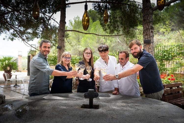 CELLER KRIPTA SE INCORPORA A CORPINNAT CELLER KRIPTA SE INCORPORA A CORPINNAT