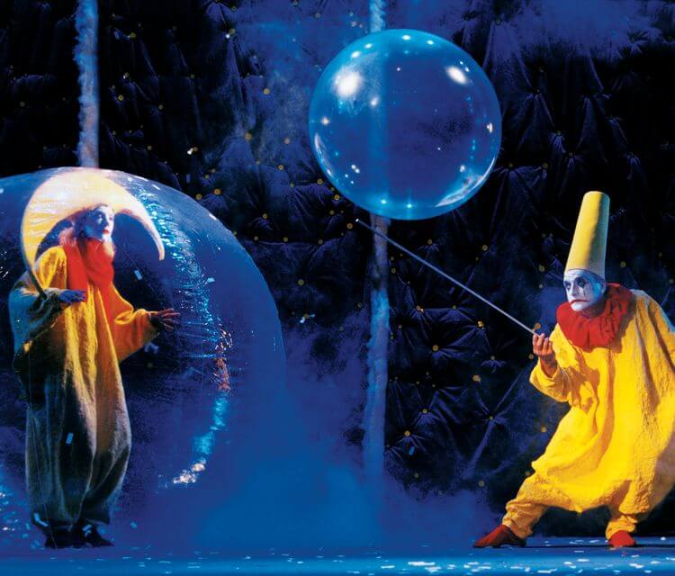 Slava_Snowshow Moon Clown in Ball by Pascal Ito
