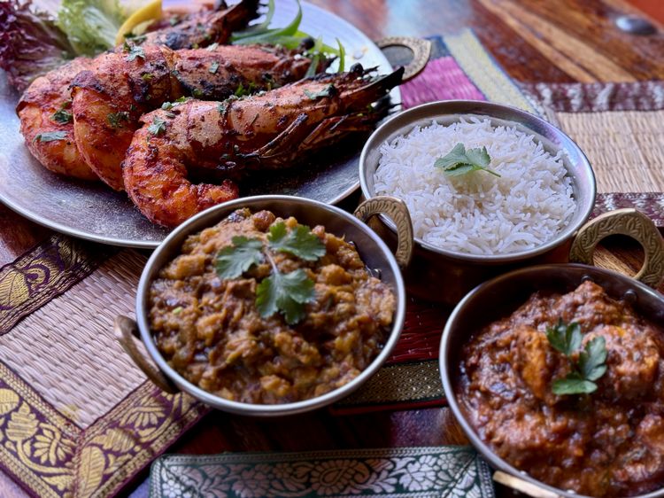 Mayura, pura cromática gastronómica hindú