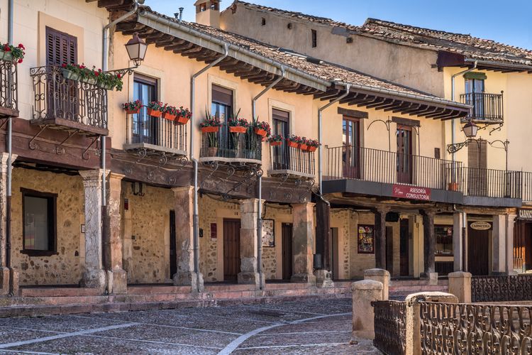 Riaza Red de Pueblos Gastronómicos de España Riaza Red de Pueblos Gastronómicos de España