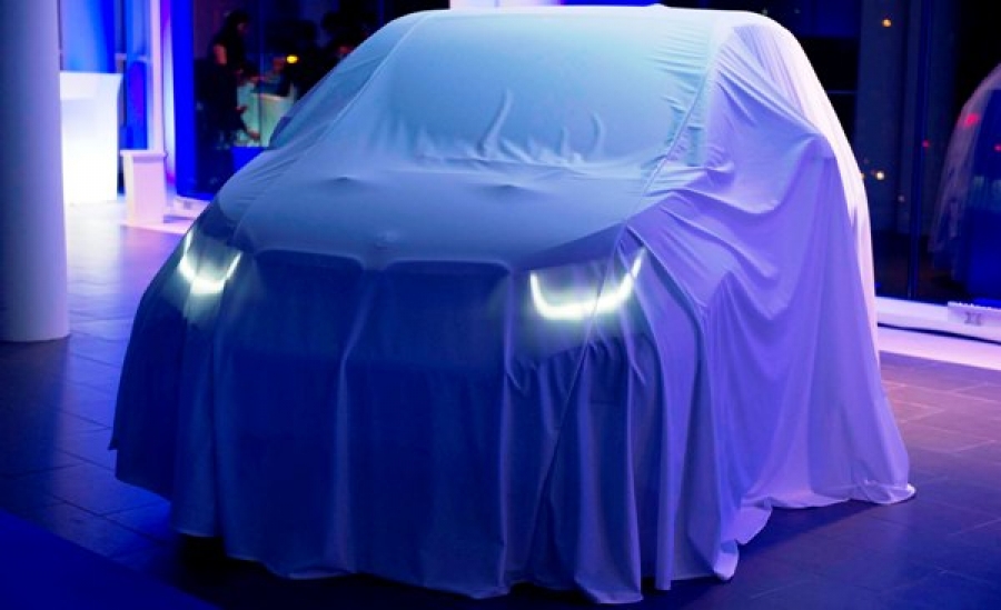 BMW Barcelona presentó el BMW i3  en una gran noche proyectada al futuro