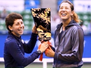 Victorias para el tenis femenino español con Muguruza y Suárez en Tokyo, y Arruabarrena en Seúl  