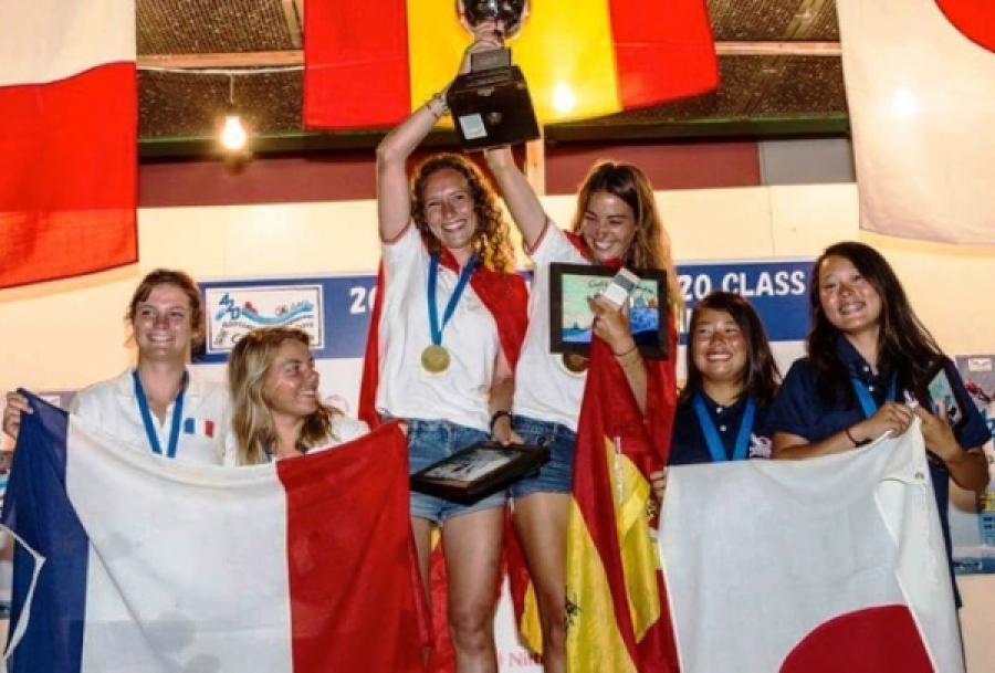 Marta Garrido y Mª Jesús Dávila Campeonas del Mundo en la modalidad de 420