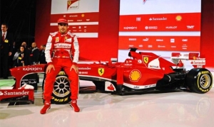 Fernando Alonso presentando el nuevo Ferrari F138